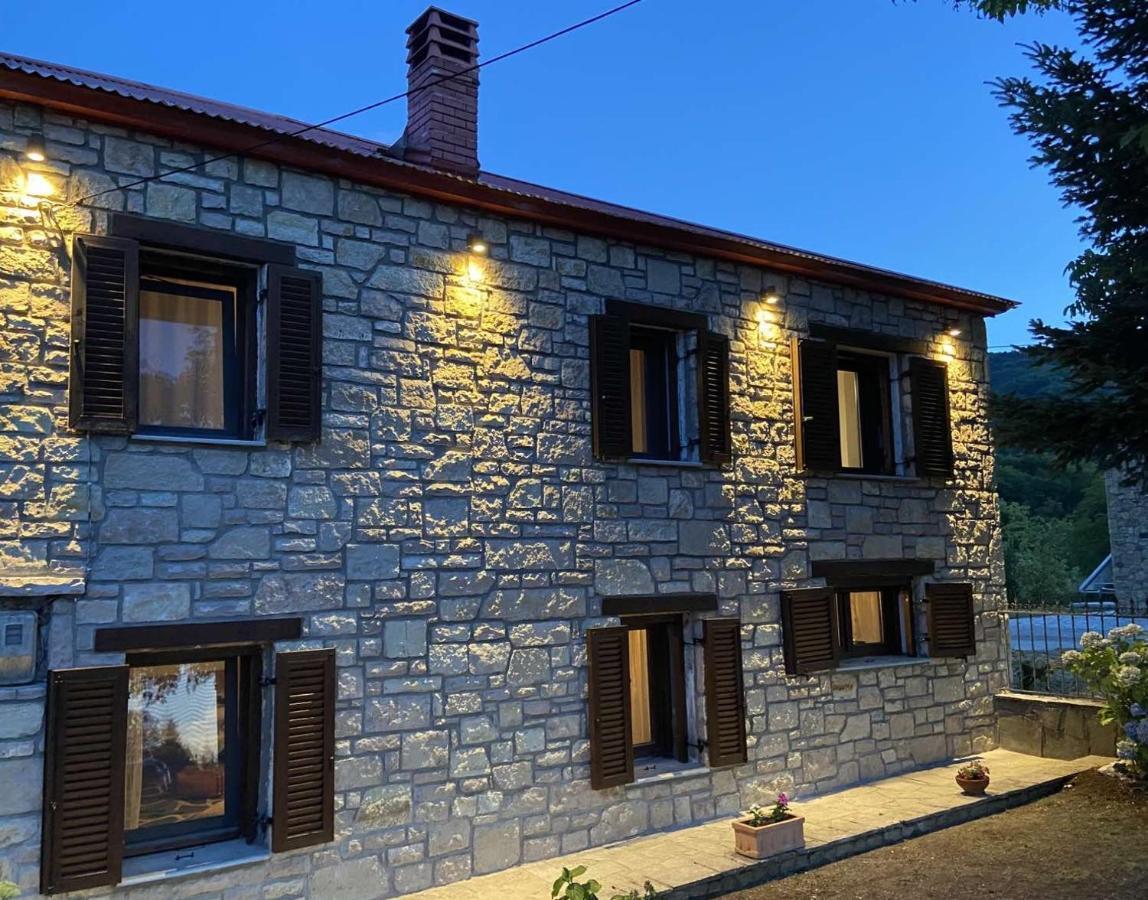 Cosy lake house, μια ανάσα πριν τη λίμνη Kalívia Εξωτερικό φωτογραφία