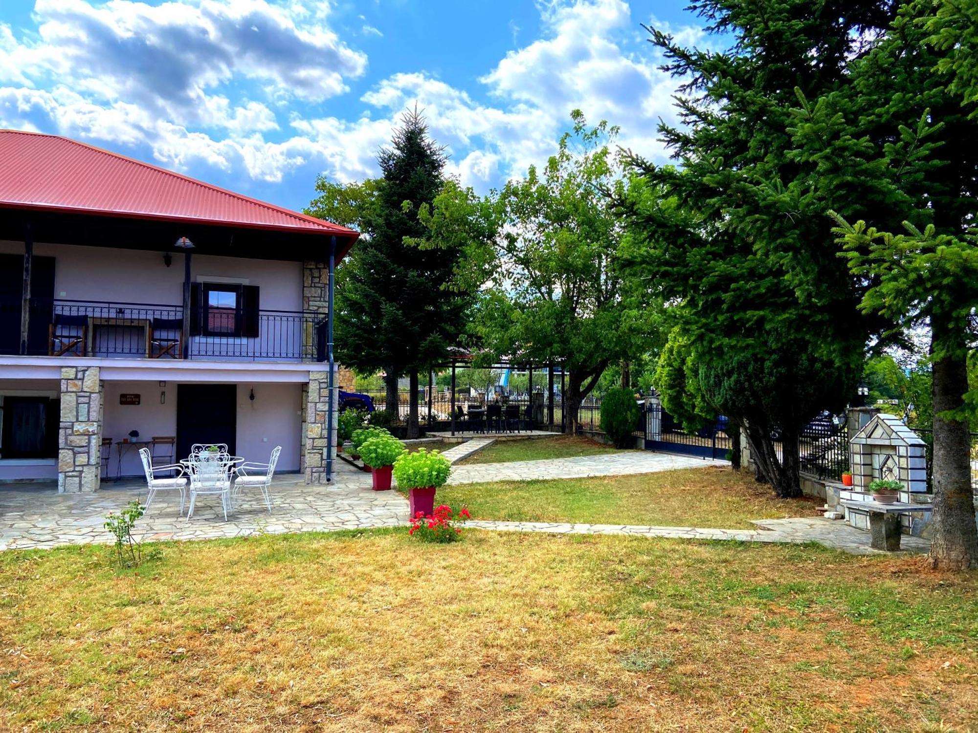 Cosy lake house, μια ανάσα πριν τη λίμνη Kalívia Εξωτερικό φωτογραφία