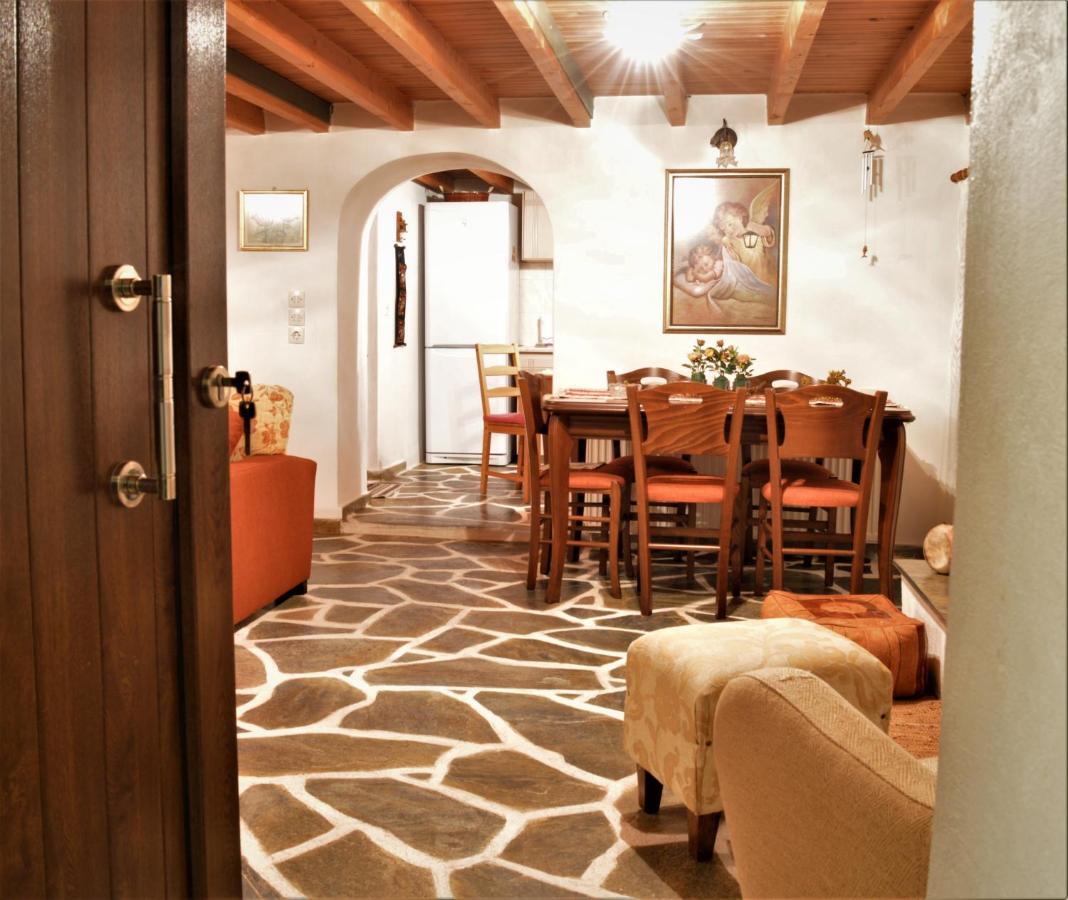 Cosy lake house, μια ανάσα πριν τη λίμνη Kalívia Εξωτερικό φωτογραφία